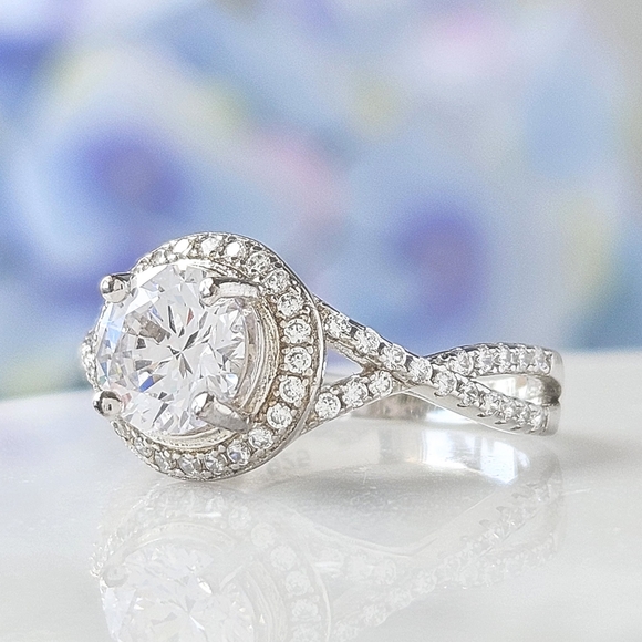 Round Halo Engagement Style Ring, 925 Sterling Silver Charmed Aroma - Picture 9 of 9